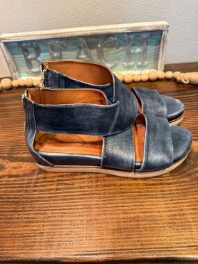 Bussola Peggy Leather Sandals Indigo Ankle Strap Zip Comfort EU 38 Travel